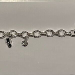 NWT DaVinci Limited Edition Baby Charm Bracelet. 3 Removable Charms